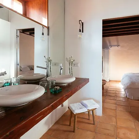 Las Casas Del Camino Real *