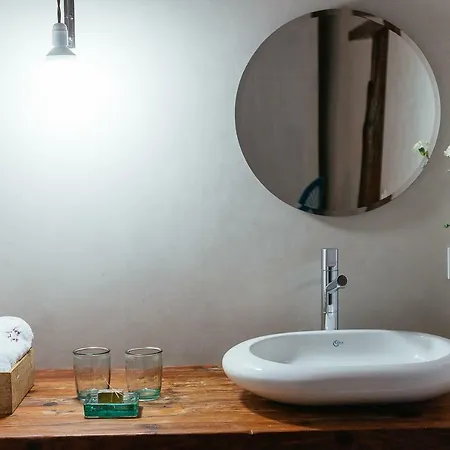 Las Casas Del Camino Real