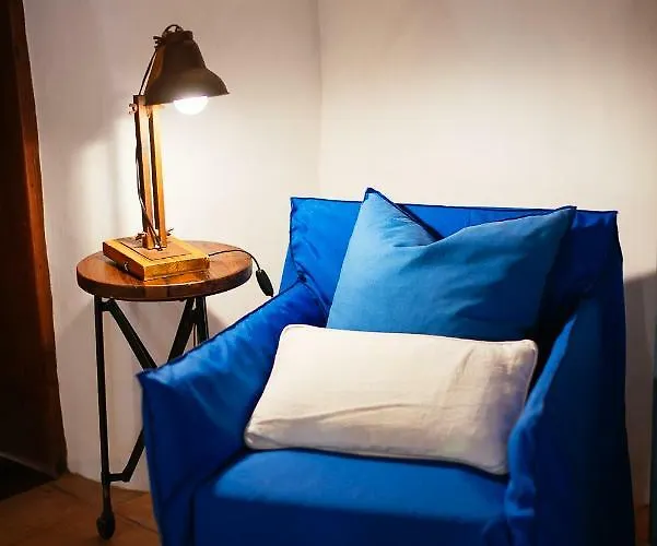 Las Casas Del Camino Real