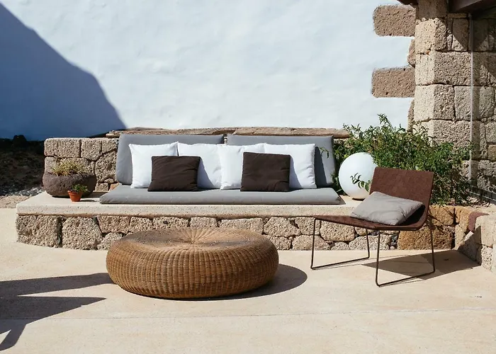 Las Casas Del Camino Real